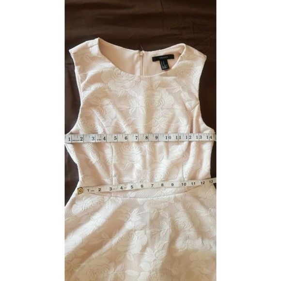 Forever 21 Dress Size Medium Sleeveless Fit Flared Floral Knit lace Festival - Picture 8 of 12